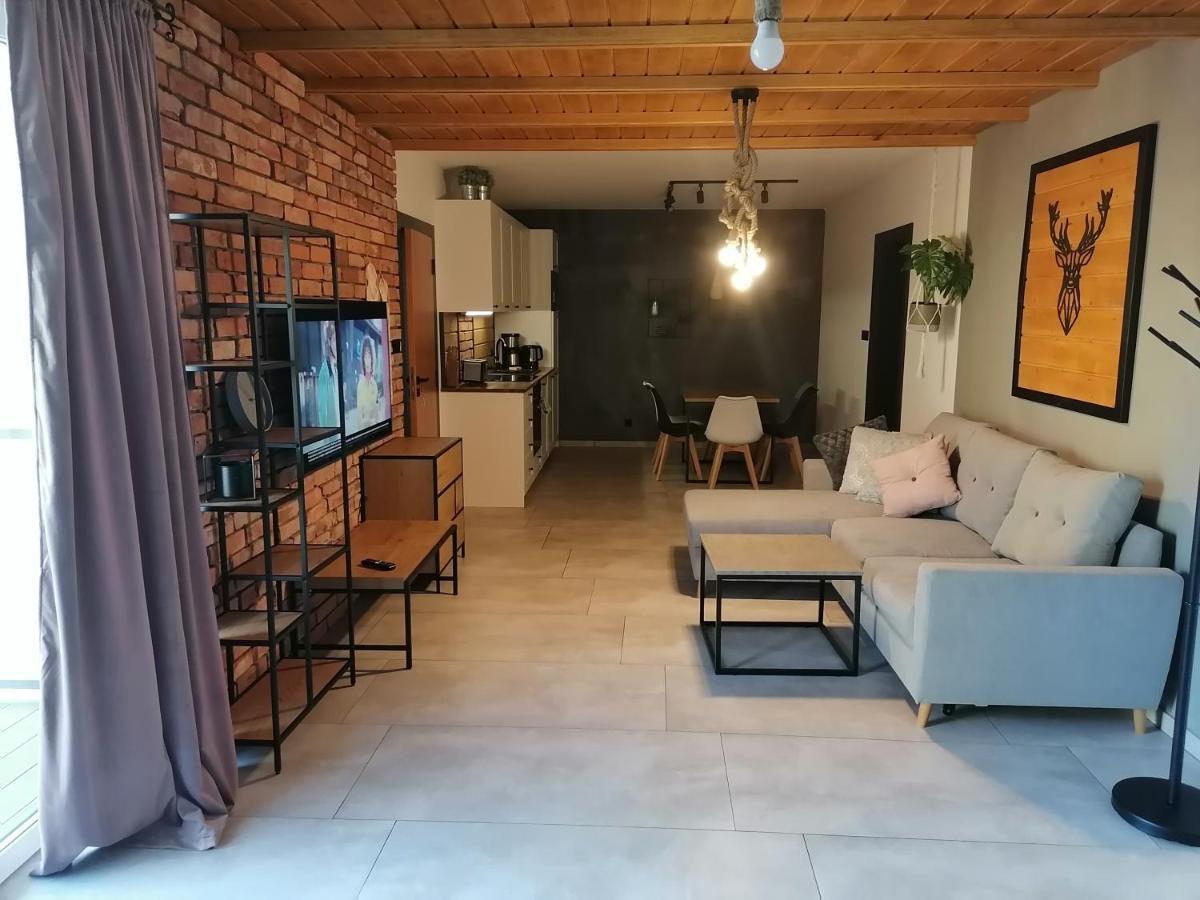 Apartament Jelen Apartment Zlotow  Ngoại thất bức ảnh