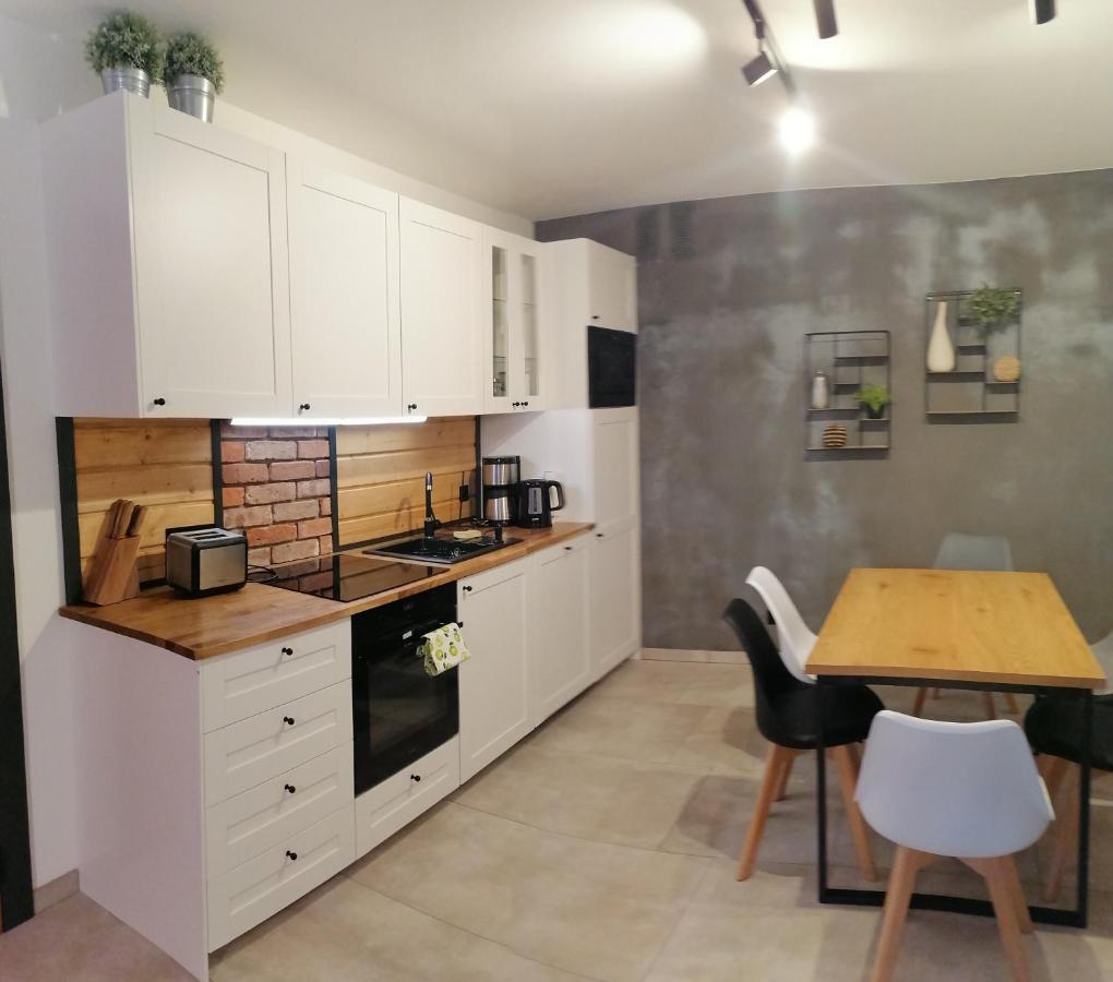 Apartament Jelen Apartment Zlotow  Ngoại thất bức ảnh